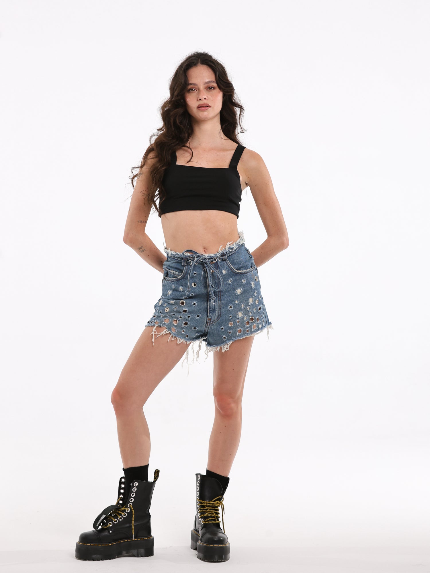 FALLOUT SHORTS