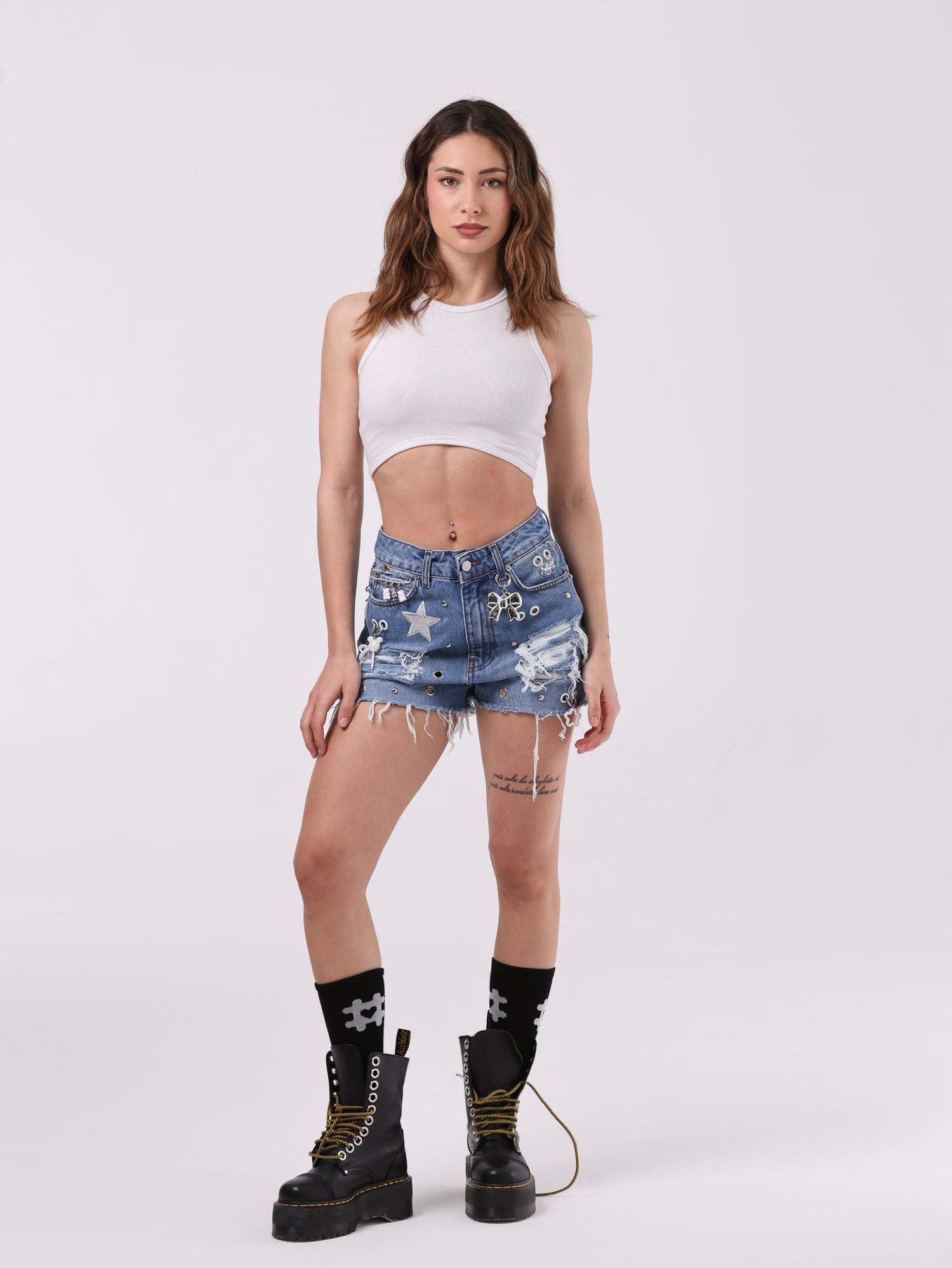 CHARMFUL SHORTS
