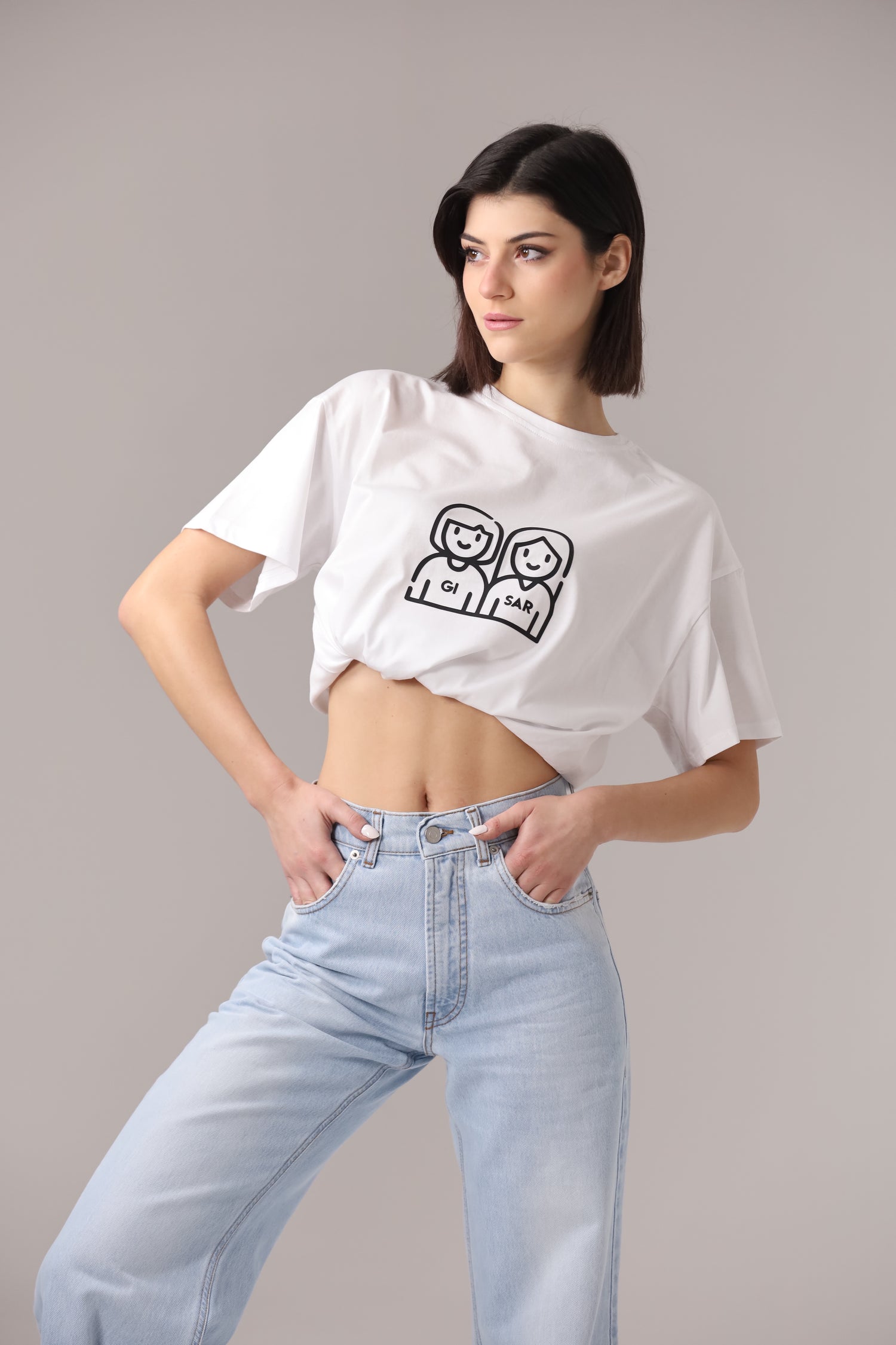 Sisters T-SHIRT